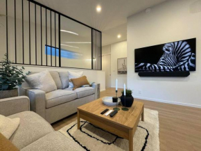 Casa Bramble Luxury 2Bed Suite near UofA Hospital